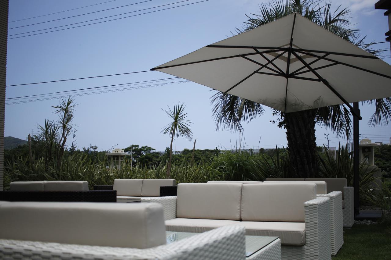 Petit Resort Naruto Lotus Exterior photo
